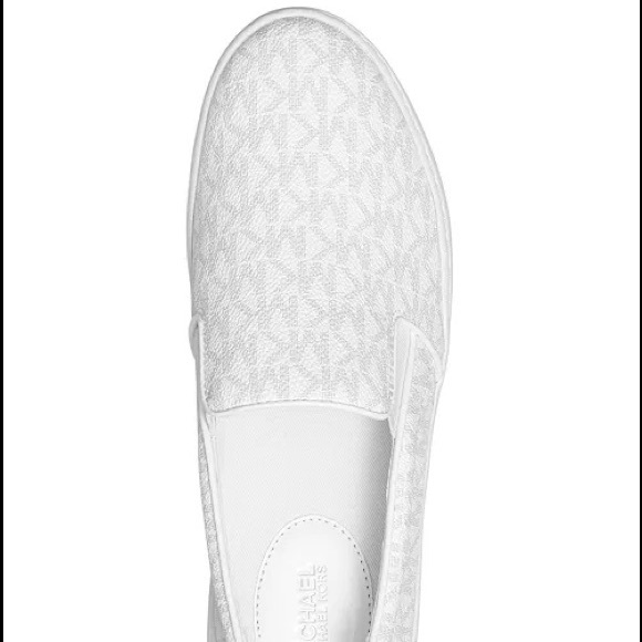 Worn one Time Michael Kors Keaton Slip-On Signature Logo Sneakers - Picture 4 of 10